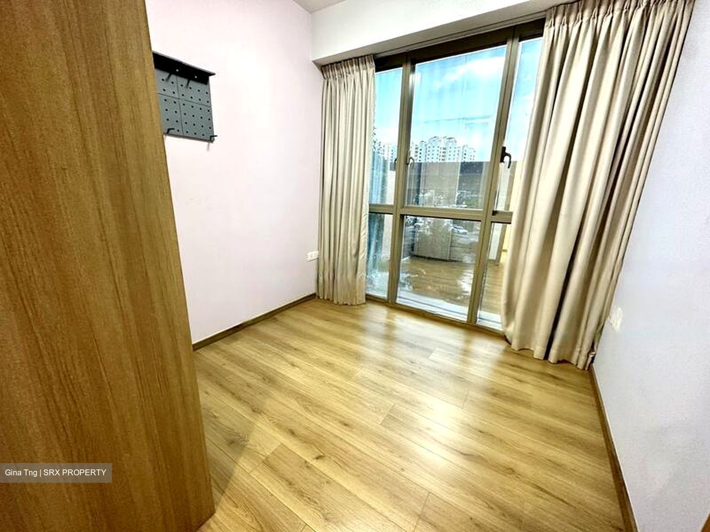 The Vales (D19), Condominium #423373881